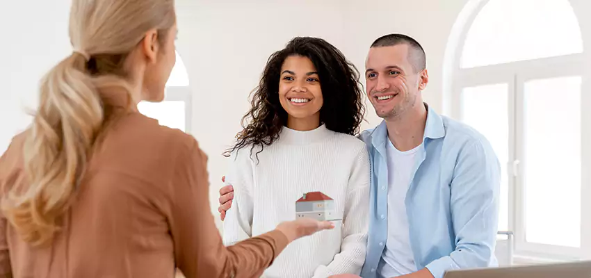 How We Calculate Your Sell House Without Closing Costs Offer in Bay Shore, NY?