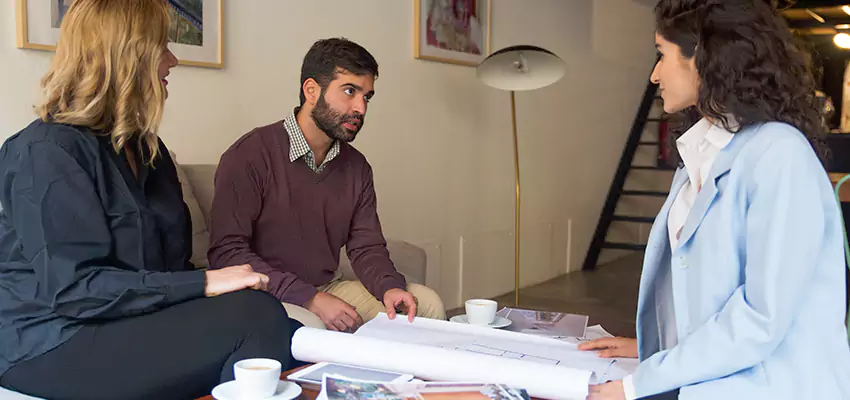 How We Determine Your Selling a House in Disrepair Offer in Bay Shore, NY?