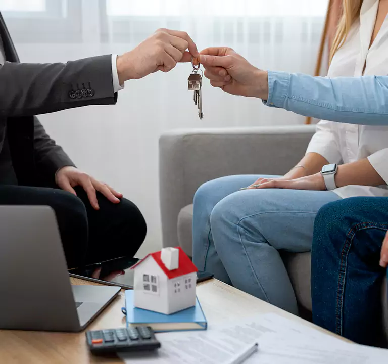 The Top Notch Company to Sell House in Rough Neighborhood for Cash in Bay Shore, NY